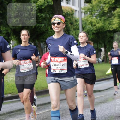14.06.2026 - REWE Women's Run Jannik Wohlers http://msf.ph/oto/9798250 14.06.2026 09:12:42 Laufen 1084, 657, 10962, 7, 10179, 11394, 657 meine-sportfotos.de