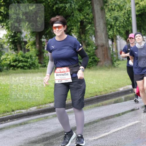 14.06.2026 - REWE Women's Run Jannik Wohlers http://msf.ph/oto/9798372 14.06.2026 09:13:06 Laufen 10141, 10306, 657 meine-sportfotos.de