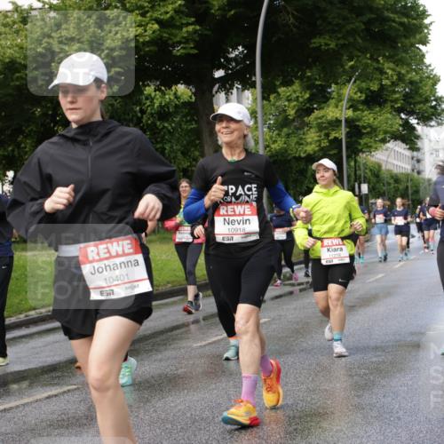 14.06.2026 - REWE Women's Run Jannik Wohlers http://msf.ph/oto/9798422 14.06.2026 09:13:13 Laufen 10403, 57, 10401, 517, 10918, 7, 11178, 11216, 57 meine-sportfotos.de