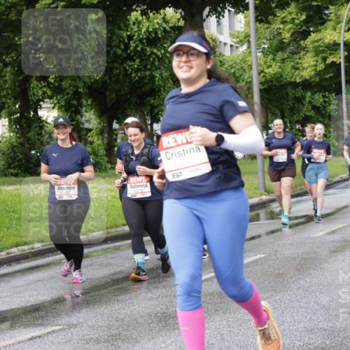14.06.2026 - REWE Women's Run Jannik Wohlers http://msf.ph/oto/9798466 14.06.2026 09:13:19 Laufen 11247, 10572, 10180, 7 meine-sportfotos.de