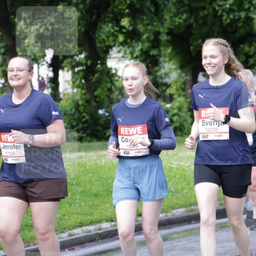 14.06.2026 - REWE Women's Run Jannik Wohlers http://msf.ph/oto/9798485 14.06.2026 09:13:24 Laufen 10729, 10649, 10239, 7 meine-sportfotos.de