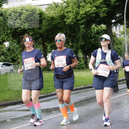 14.06.2026 - REWE Women's Run Jannik Wohlers http://msf.ph/oto/9798510 14.06.2026 09:13:29 Laufen 10484, 11232, 7, 11230, 577 meine-sportfotos.de