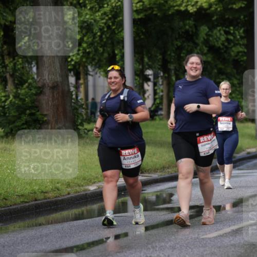 14.06.2026 - REWE Women's Run Jannik Wohlers http://msf.ph/oto/9798652 14.06.2026 09:14:35 Laufen 11117, 1083, 7 meine-sportfotos.de