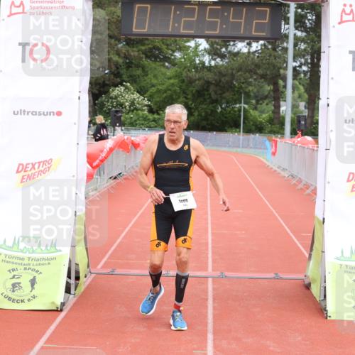 14.06.2026 - 7 Türme Triathlon Andreas Tolksdorf http://msf.ph/oto/9799105 14.06.2026 11:55:41 Ziel 435 meine-sportfotos.de