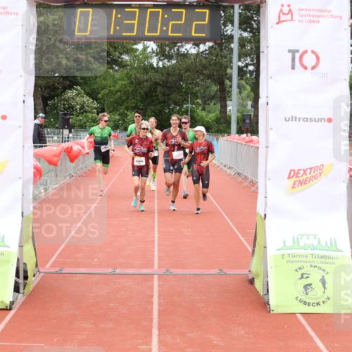 14.06.2026 - 7 Türme Triathlon Andreas Tolksdorf http://msf.ph/oto/9799158 14.06.2026 12:00:21 Ziel 450, 451, 452, 453, 475, 476, 477 meine-sportfotos.de