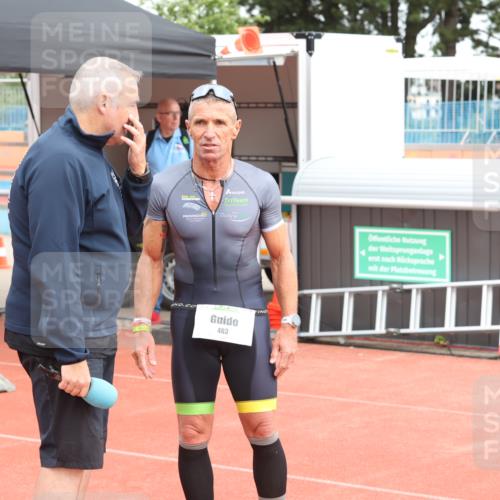 14.06.2026 - 7 Türme Triathlon Andreas Tolksdorf http://msf.ph/oto/9799236 14.06.2026 12:10:49 Ziel  meine-sportfotos.de