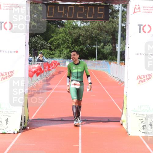 14.06.2026 - 7 Türme Triathlon Andreas Tolksdorf http://msf.ph/oto/9799294 14.06.2026 15:02:05 Ziel 841 meine-sportfotos.de