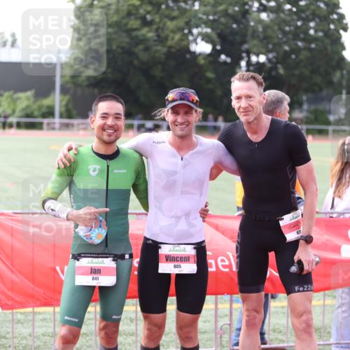 14.06.2026 - 7 Türme Triathlon Andreas Tolksdorf http://msf.ph/oto/9799324 14.06.2026 15:04:59 Ziel  meine-sportfotos.de