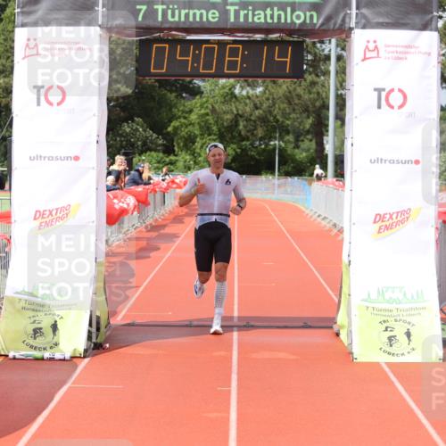 14.06.2026 - 7 Türme Triathlon Andreas Tolksdorf http://msf.ph/oto/9799330 14.06.2026 15:08:12 Ziel 846 meine-sportfotos.de