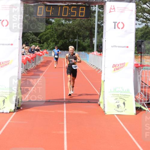 14.06.2026 - 7 Türme Triathlon Andreas Tolksdorf http://msf.ph/oto/9799363 14.06.2026 15:10:56 Ziel 931, 1042 meine-sportfotos.de