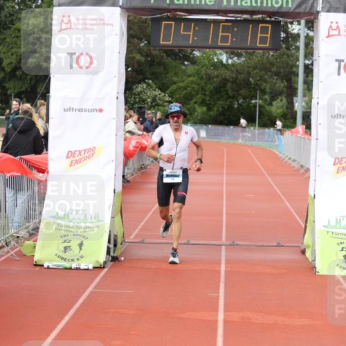 14.06.2026 - 7 Türme Triathlon Andreas Tolksdorf http://msf.ph/oto/9799420 14.06.2026 15:16:16 Ziel 1118 meine-sportfotos.de