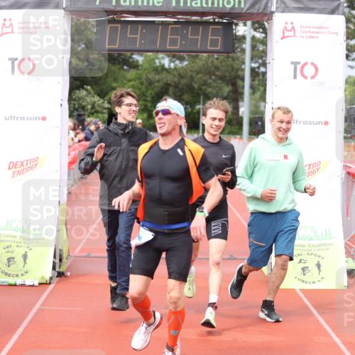 14.06.2026 - 7 Türme Triathlon Andreas Tolksdorf http://msf.ph/oto/9799434 14.06.2026 15:16:44 Ziel 689, 1088, 1144 meine-sportfotos.de