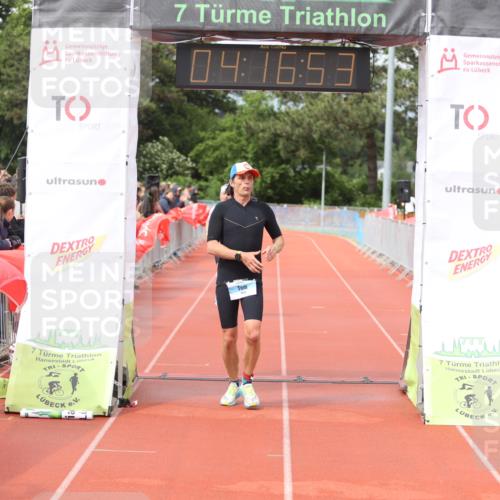 14.06.2026 - 7 Türme Triathlon Andreas Tolksdorf http://msf.ph/oto/9799439 14.06.2026 15:16:52 Ziel 689, 877, 1088, 1144 meine-sportfotos.de