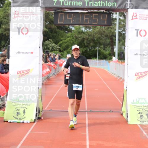 14.06.2026 - 7 Türme Triathlon Andreas Tolksdorf http://msf.ph/oto/9799441 14.06.2026 15:16:52 Ziel 689, 877, 1088, 1144 meine-sportfotos.de