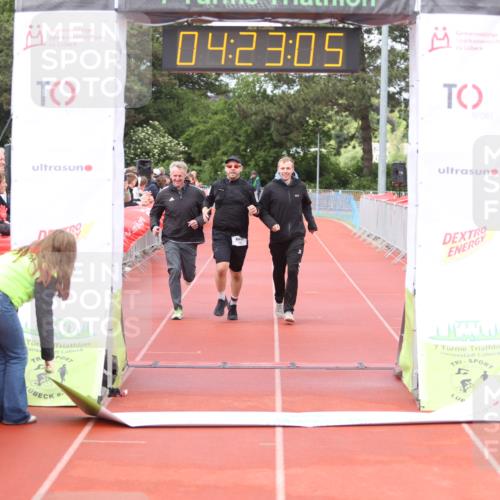 14.06.2026 - 7 Türme Triathlon Andreas Tolksdorf http://msf.ph/oto/9799523 14.06.2026 15:23:04 Ziel 1020, 1198 meine-sportfotos.de