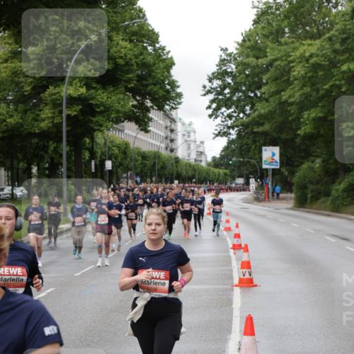 14.06.2026 - REWE Women's Run Jannik Wohlers http://msf.ph/oto/9799685 14.06.2026 10:39:29 Laufen 5377, 5226 meine-sportfotos.de