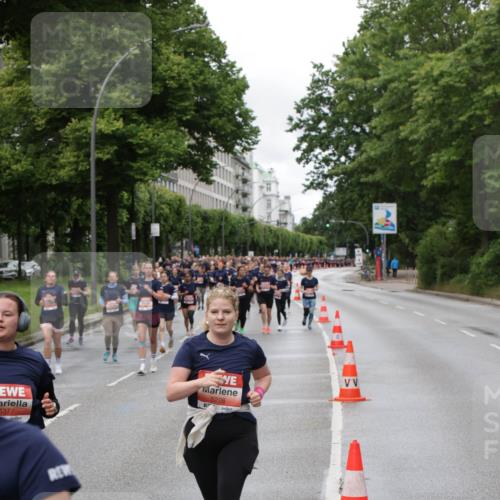 14.06.2026 - REWE Women's Run Jannik Wohlers http://msf.ph/oto/9799687 14.06.2026 10:39:29 Laufen 5377, 5226 meine-sportfotos.de