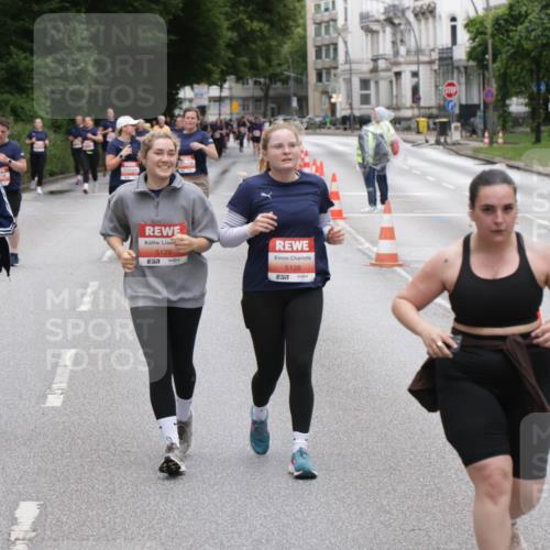 14.06.2026 - REWE Women's Run Jannik Wohlers http://msf.ph/oto/9799722 14.06.2026 11:02:07 Laufen 5131, 5129, 5128, 01 meine-sportfotos.de