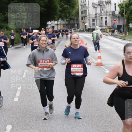 14.06.2026 - REWE Women's Run Jannik Wohlers http://msf.ph/oto/9799727 14.06.2026 11:02:07 Laufen 5131, 57, 5129, 7, 5128, 7, 1 meine-sportfotos.de
