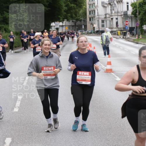 14.06.2026 - REWE Women's Run Jannik Wohlers http://msf.ph/oto/9799729 14.06.2026 11:02:07 Laufen 5131, 7, 5129, 7, 5128, 57, 1 meine-sportfotos.de
