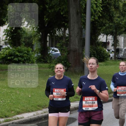 14.06.2026 - REWE Women's Run Jannik Wohlers http://msf.ph/oto/9799743 14.06.2026 10:39:34 Laufen 5112, 7, 5233, 5569 meine-sportfotos.de