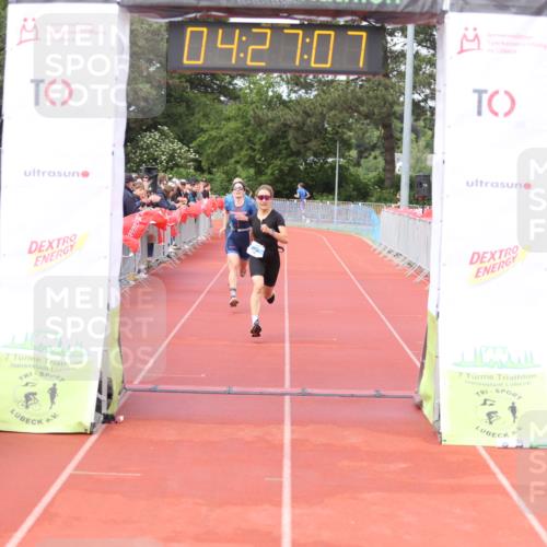 14.06.2026 - 7 Türme Triathlon Andreas Tolksdorf http://msf.ph/oto/9799755 14.06.2026 15:27:06 Ziel 925, 1161, 1170 meine-sportfotos.de