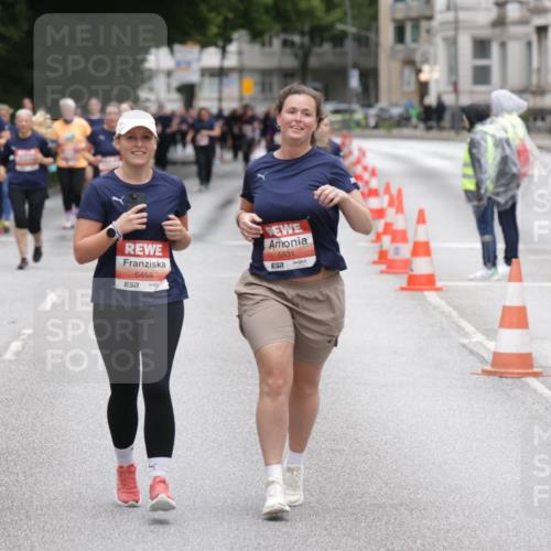 14.06.2026 - REWE Women's Run Jannik Wohlers http://msf.ph/oto/9799763 14.06.2026 11:02:11 Laufen 5459, 5931, 651 meine-sportfotos.de
