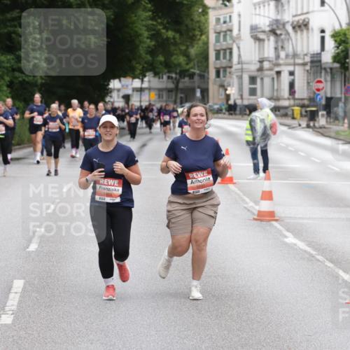 14.06.2026 - REWE Women's Run Jannik Wohlers http://msf.ph/oto/9799765 14.06.2026 11:02:11 Laufen 5099, 5459, 5931, 7, 10406693022, 1 meine-sportfotos.de
