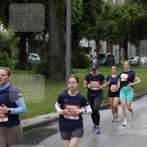 14.06.2026 - REWE Women's Run Jannik Wohlers http://msf.ph/oto/9799767 14.06.2026 10:39:36 Laufen 59, 5595, 7 meine-sportfotos.de