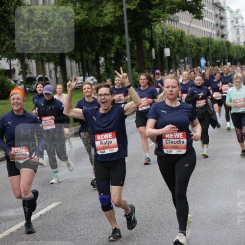 14.06.2026 - REWE Women's Run Jannik Wohlers http://msf.ph/oto/9799858 14.06.2026 10:39:44 Laufen 440, 5455, 657, 5886 meine-sportfotos.de