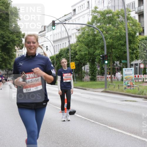 14.06.2026 - REWE Women's Run Jannik Wohlers http://msf.ph/oto/9799904 14.06.2026 11:02:28 Laufen 5732, 01 meine-sportfotos.de