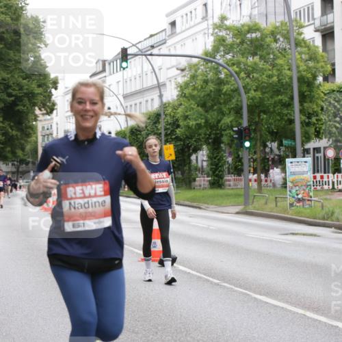 14.06.2026 - REWE Women's Run Jannik Wohlers http://msf.ph/oto/9799909 14.06.2026 11:02:28 Laufen 5732, 1 meine-sportfotos.de