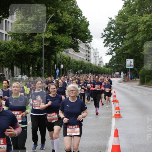 14.06.2026 - REWE Women's Run Jannik Wohlers http://msf.ph/oto/9799925 14.06.2026 10:39:51 Laufen 6056 meine-sportfotos.de