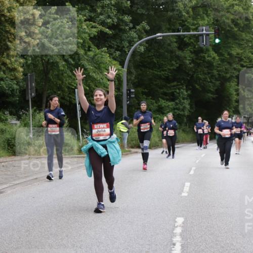 14.06.2026 - REWE Women's Run Jannik Wohlers http://msf.ph/oto/9799934 14.06.2026 11:02:33 Laufen 6039 meine-sportfotos.de