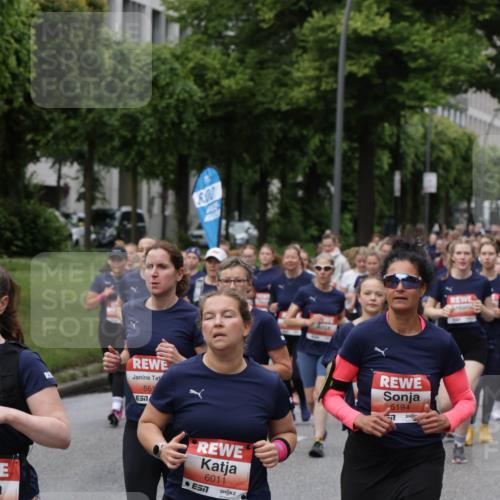 14.06.2026 - REWE Women's Run Jannik Wohlers http://msf.ph/oto/9799968 14.06.2026 10:39:54 Laufen 561, 7, 8, 00, 6011, 5194, 7 meine-sportfotos.de