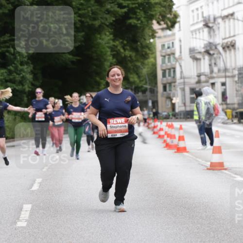 14.06.2026 - REWE Women's Run Jannik Wohlers http://msf.ph/oto/9799969 14.06.2026 11:02:36 Laufen 5073, 7 meine-sportfotos.de