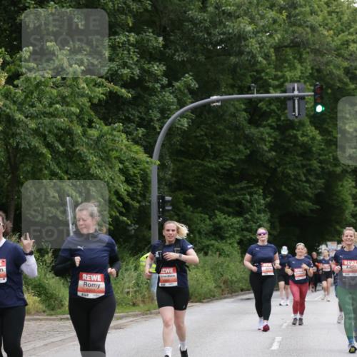 14.06.2026 - REWE Women's Run Jannik Wohlers http://msf.ph/oto/9800003 14.06.2026 11:02:41 Laufen 5855, 7 meine-sportfotos.de
