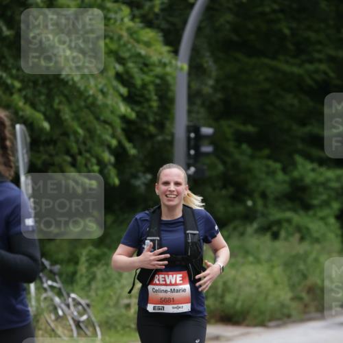 14.06.2026 - REWE Women's Run Jannik Wohlers http://msf.ph/oto/9800013 14.06.2026 11:02:42 Laufen 5681 meine-sportfotos.de