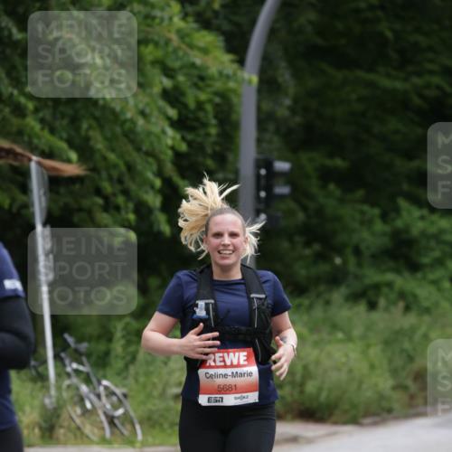 14.06.2026 - REWE Women's Run Jannik Wohlers http://msf.ph/oto/9800023 14.06.2026 11:02:42 Laufen 5681 meine-sportfotos.de