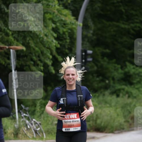 14.06.2026 - REWE Women's Run Jannik Wohlers http://msf.ph/oto/9800025 14.06.2026 11:02:42 Laufen 5681, 7 meine-sportfotos.de