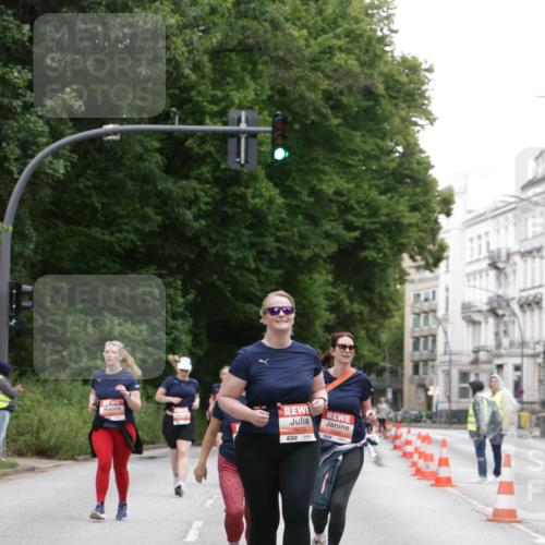 14.06.2026 - REWE Women's Run Jannik Wohlers http://msf.ph/oto/9800076 14.06.2026 11:02:46 Laufen 5576 meine-sportfotos.de