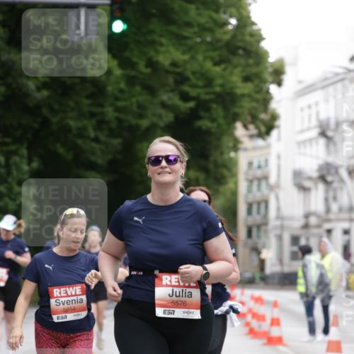 14.06.2026 - REWE Women's Run Jannik Wohlers http://msf.ph/oto/9800081 14.06.2026 11:02:47 Laufen 5854, 7, 5576, 7 meine-sportfotos.de
