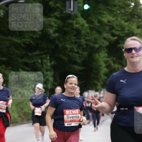 14.06.2026 - REWE Women's Run Jannik Wohlers http://msf.ph/oto/9800088 14.06.2026 11:02:48 Laufen 5854 meine-sportfotos.de