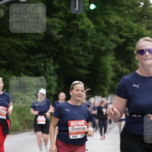 14.06.2026 - REWE Women's Run Jannik Wohlers http://msf.ph/oto/9800090 14.06.2026 11:02:48 Laufen 5854 meine-sportfotos.de