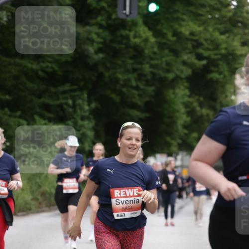 14.06.2026 - REWE Women's Run Jannik Wohlers http://msf.ph/oto/9800096 14.06.2026 11:02:48 Laufen 5854, 7 meine-sportfotos.de