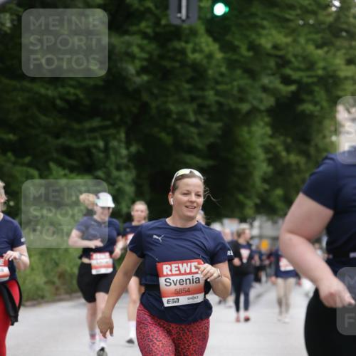14.06.2026 - REWE Women's Run Jannik Wohlers http://msf.ph/oto/9800099 14.06.2026 11:02:48 Laufen 5854, 7 meine-sportfotos.de
