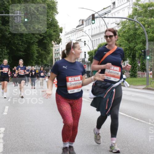 14.06.2026 - REWE Women's Run Jannik Wohlers http://msf.ph/oto/9800115 14.06.2026 11:02:50 Laufen 7 meine-sportfotos.de