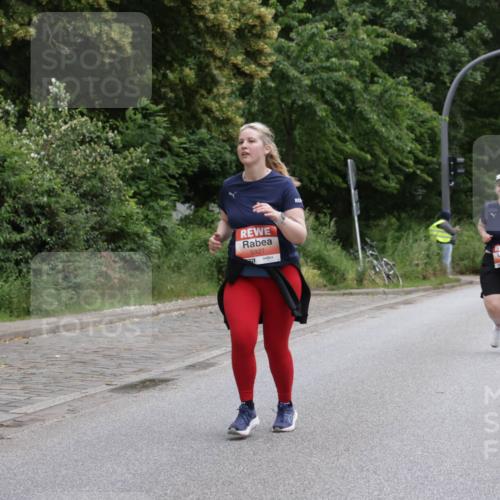 14.06.2026 - REWE Women's Run Jannik Wohlers http://msf.ph/oto/9800140 14.06.2026 11:02:51 Laufen 5927 meine-sportfotos.de