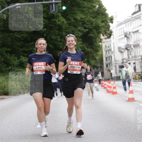 14.06.2026 - REWE Women's Run Jannik Wohlers http://msf.ph/oto/9800161 14.06.2026 11:02:54 Laufen 5949, 577, 5175, 7 meine-sportfotos.de