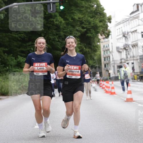 14.06.2026 - REWE Women's Run Jannik Wohlers http://msf.ph/oto/9800166 14.06.2026 11:02:54 Laufen 5949, 7, 5175, 7 meine-sportfotos.de